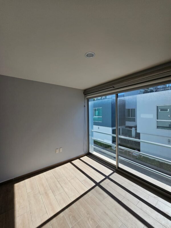 Ciudad Granja Residencia en venta - Image 8