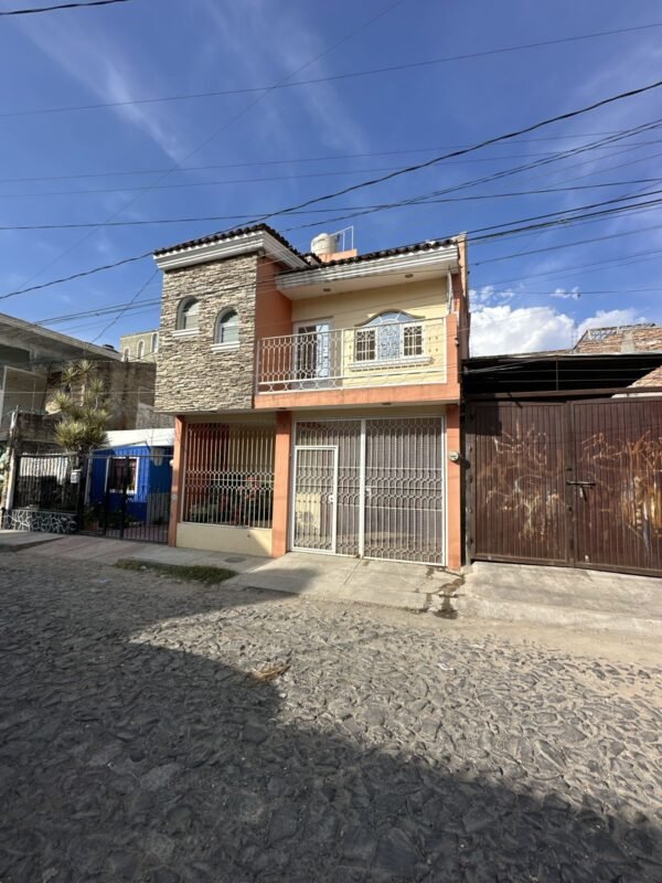 Bosques de Tonalá Sección I casa en venta