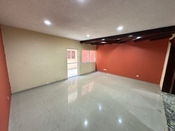 Bosques de Tonalá Sección I casa en venta - Image 3