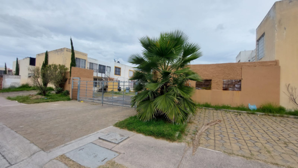 Real del Sol casa dúplex en venta - Image 12