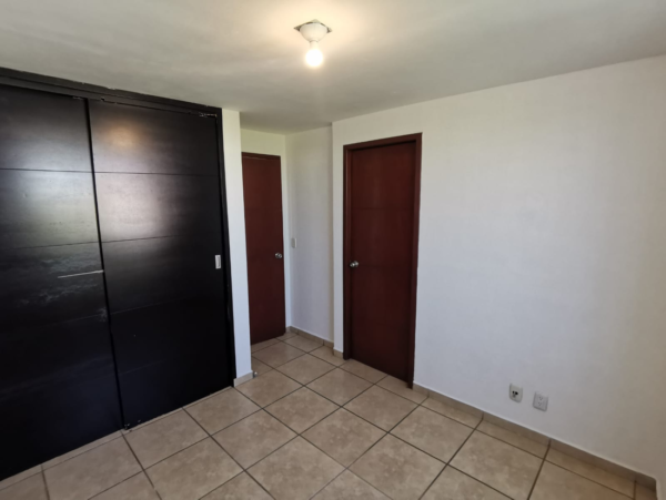 Campo Real casa en venta - Image 2