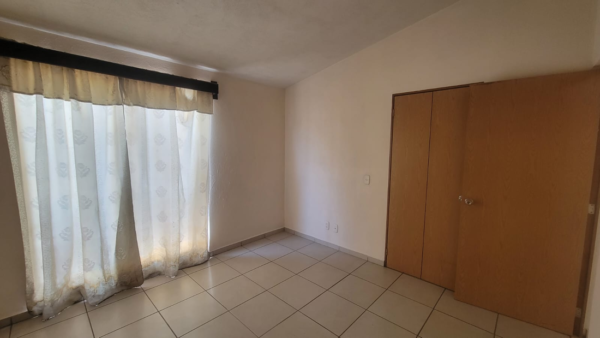 Arroyo de Enmedio casa en venta - Image 2