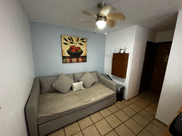 Fraccionamiento Parques del Bosque casa en venta - Image 2
