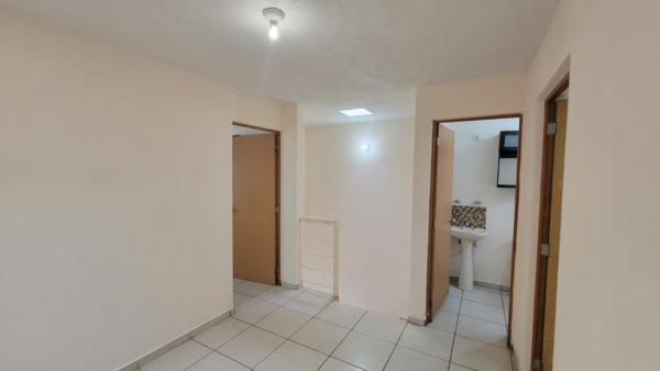 Arroyo de Enmedio casa en venta - Image 8