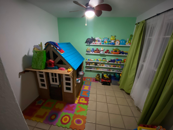 Fraccionamiento Parques del Bosque casa en venta - Image 5