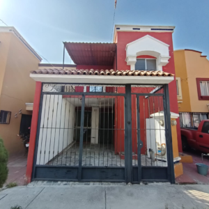 Fraccionamiento  Hacienda Real casa en venta