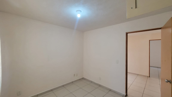 Arroyo de Enmedio casa en venta - Image 11