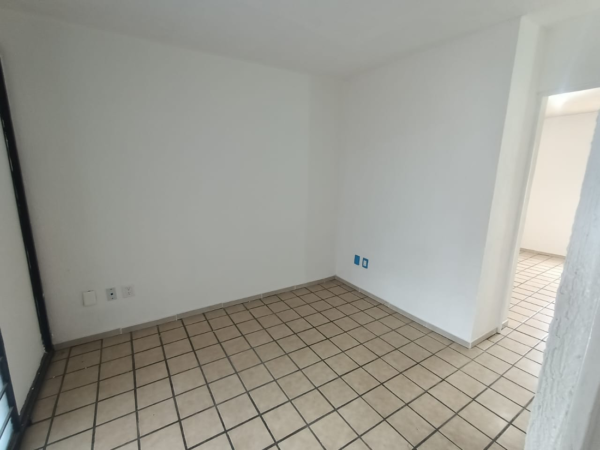 Fraccionamiento  Hacienda Real casa en venta - Image 15
