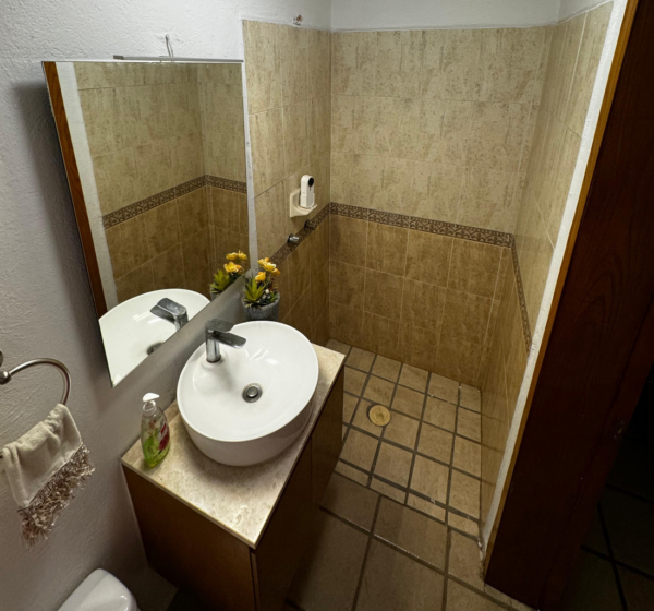 Fraccionamiento Parques del Bosque casa en venta - Image 11