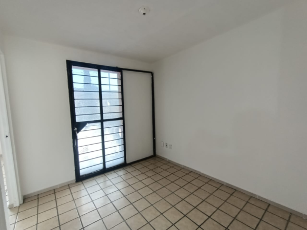 Fraccionamiento  Hacienda Real casa en venta - Image 17