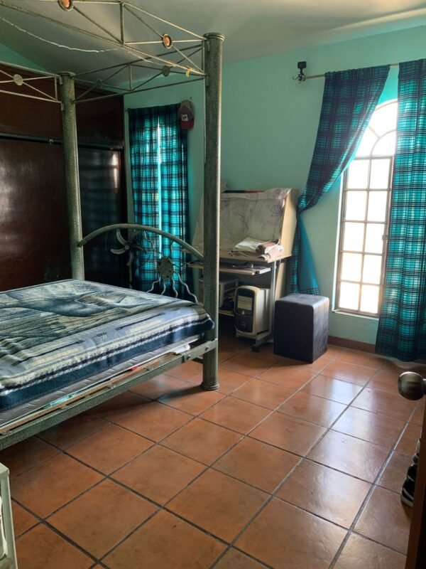 San Pedrito casa en venta - Image 8