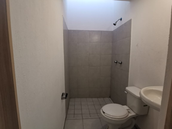 Coyula casa en venta - Image 8
