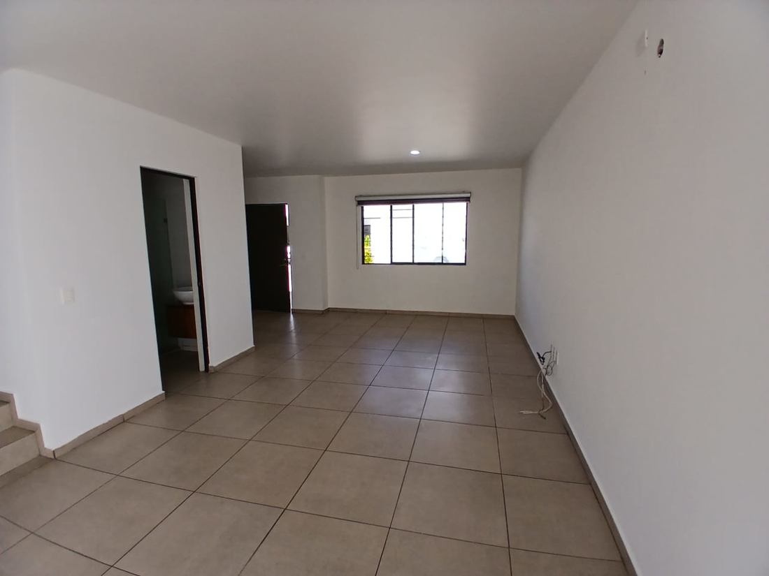 Casa en venta en Alboroto Residencial Zapopan. - Image 2