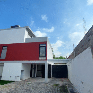 Casa en venta en Santa Anita, Zapopan.