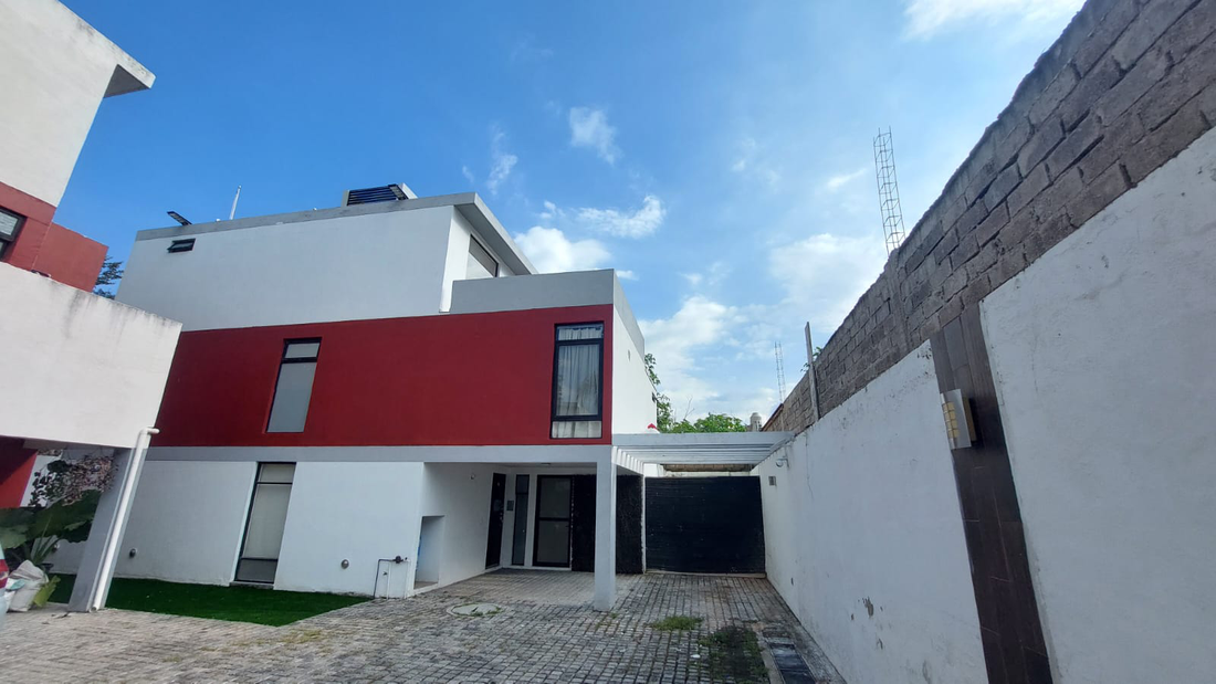 Casa en venta en Santa Anita, Zapopan.