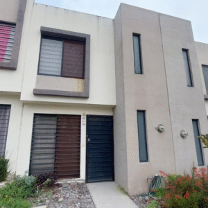 Casa en venta en Tlajomulco de Zuñiga, Vista Sur