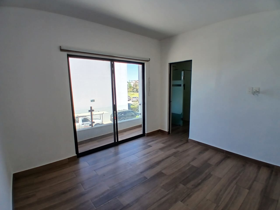Casa en venta en Alboroto Residencial Zapopan. - Image 11
